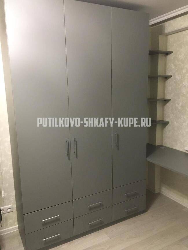Распашные шкафы Путилково