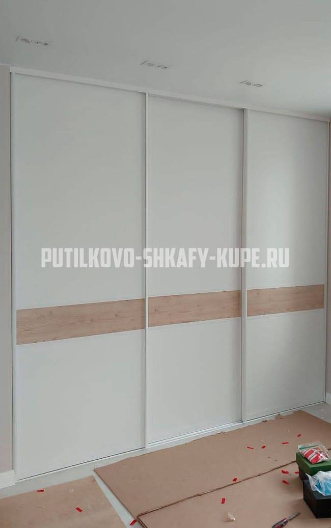 Шкафы в спальню Путилково